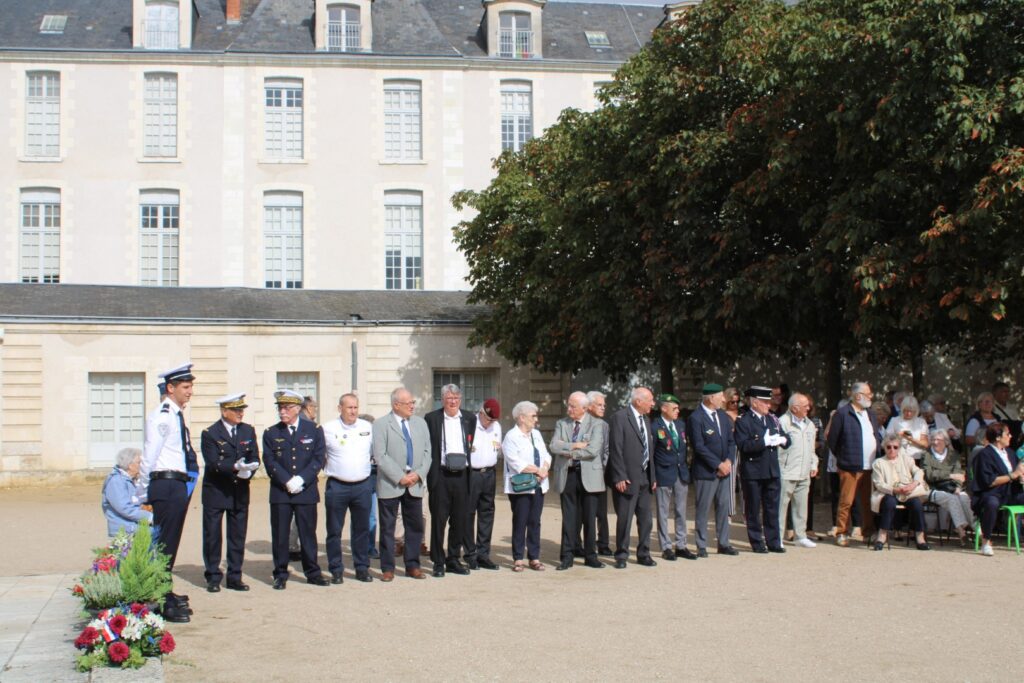 Les représentants de l'UNC à la commémoration de la libération de Blois, le 30 août 2026